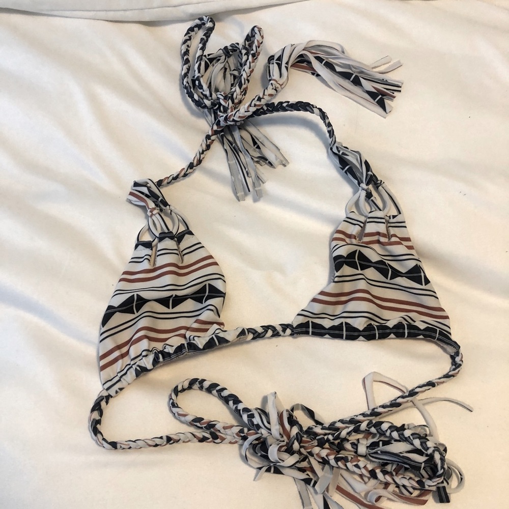 Acacia tribal print women’s bikini top